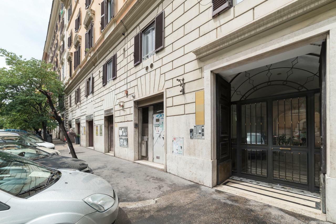 Отель Residenza Sistina Рим Экстерьер фото